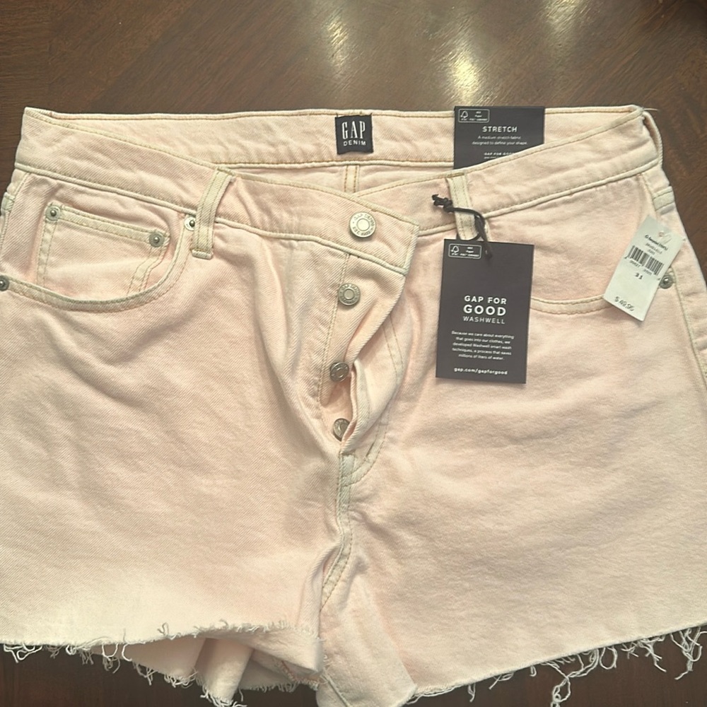 GAP High Rise 3” Short - Light Pink NWT - Stretch